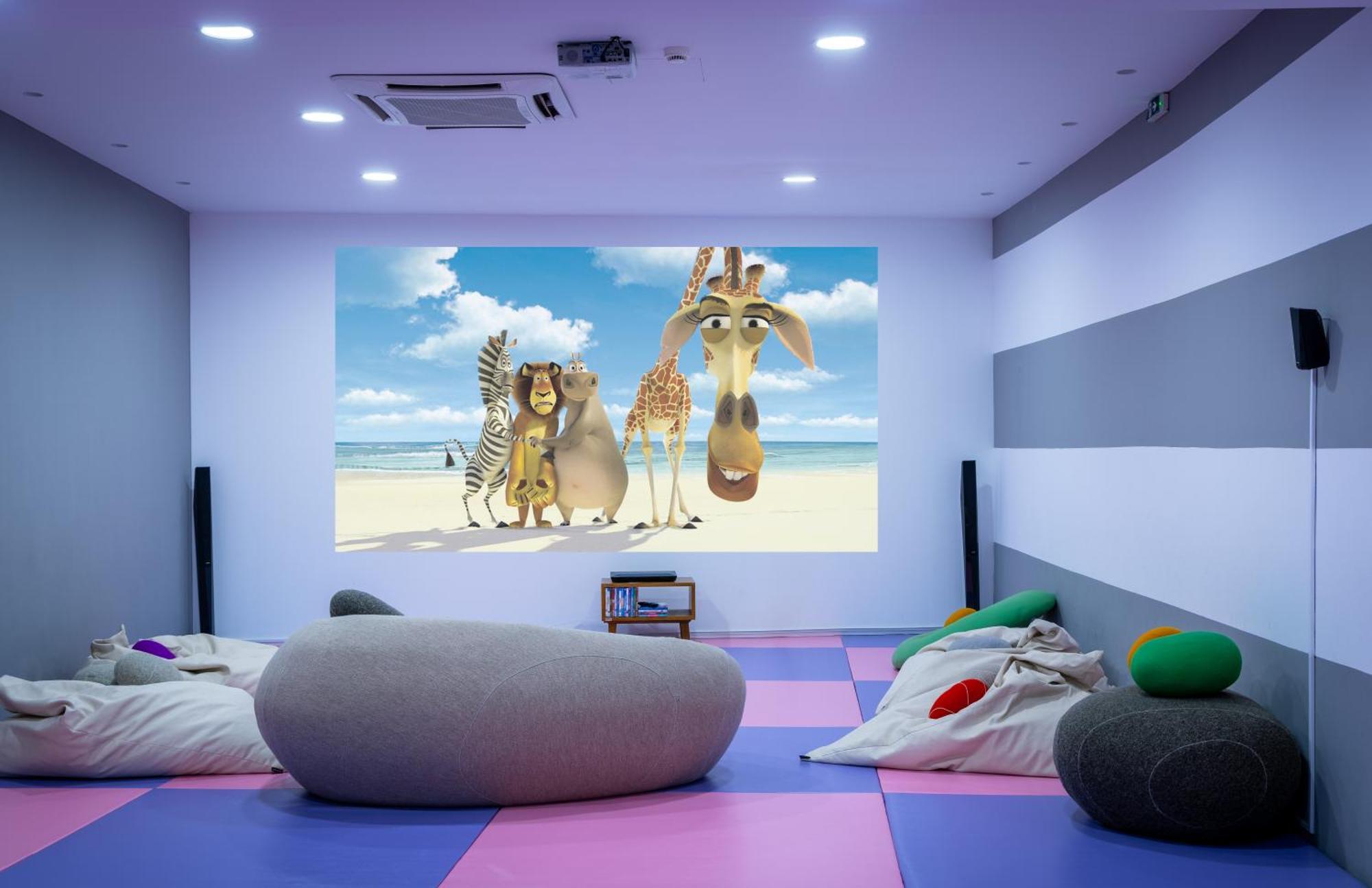 Miraggio Thermal Spa Resort Paliouri Exteriör bild A home theater